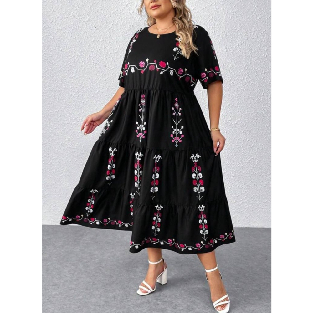 Women's Unbranded Midi Dress Size M Black Floral Embroidered
